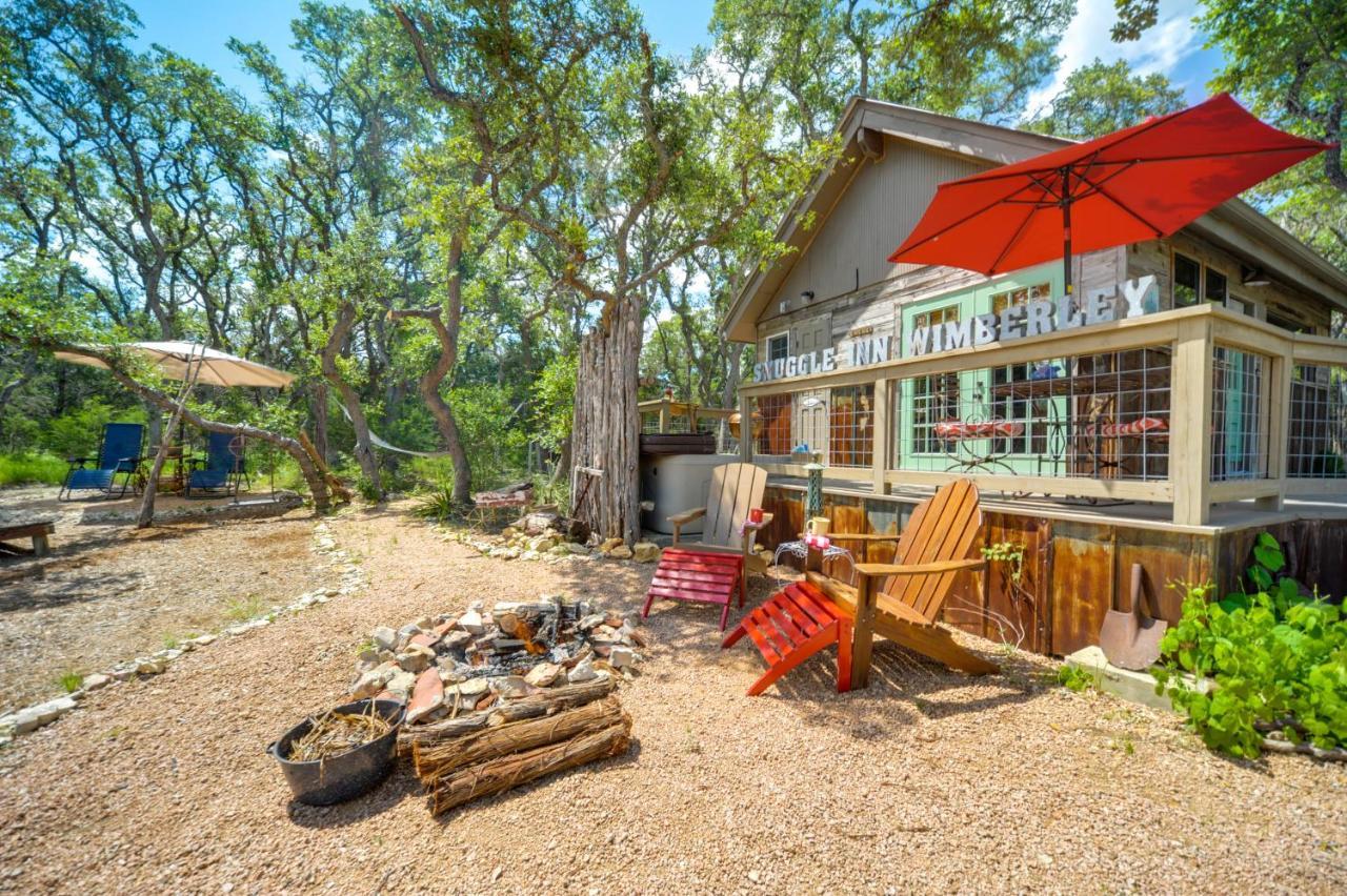 Snuggle Inn Wimberley Cabin With Fire Pit And Deck 外观 照片