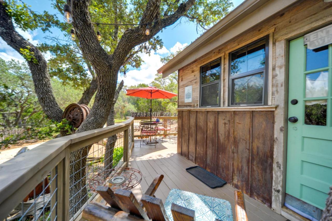 Snuggle Inn Wimberley Cabin With Fire Pit And Deck 外观 照片