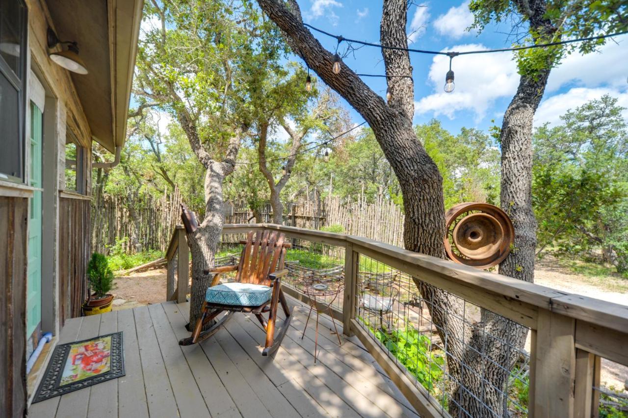 Snuggle Inn Wimberley Cabin With Fire Pit And Deck 外观 照片